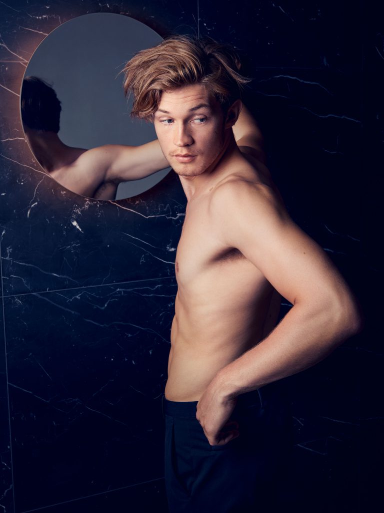damian hardung